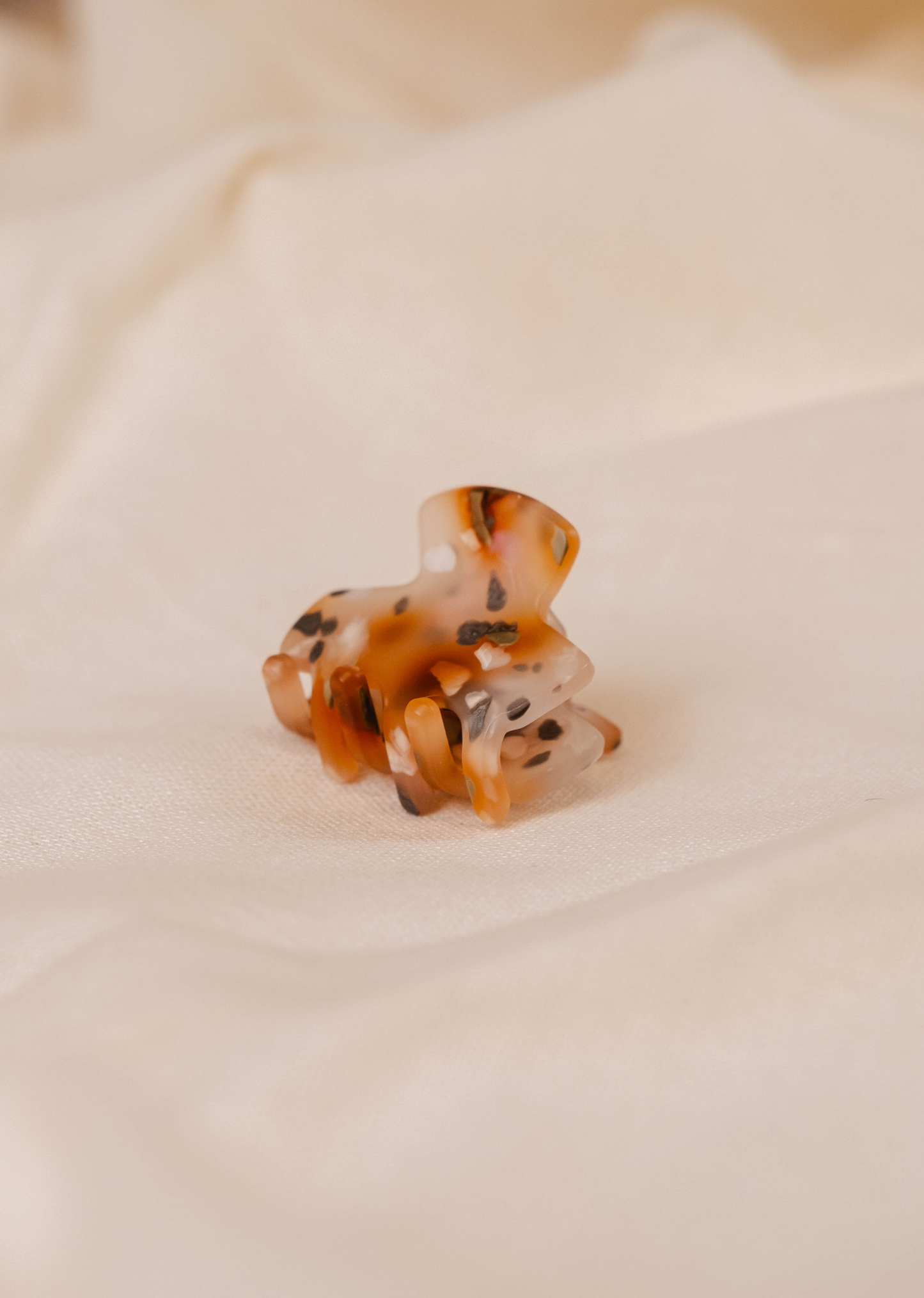 Mimi & August Bali Mini Jaw Hair Clip