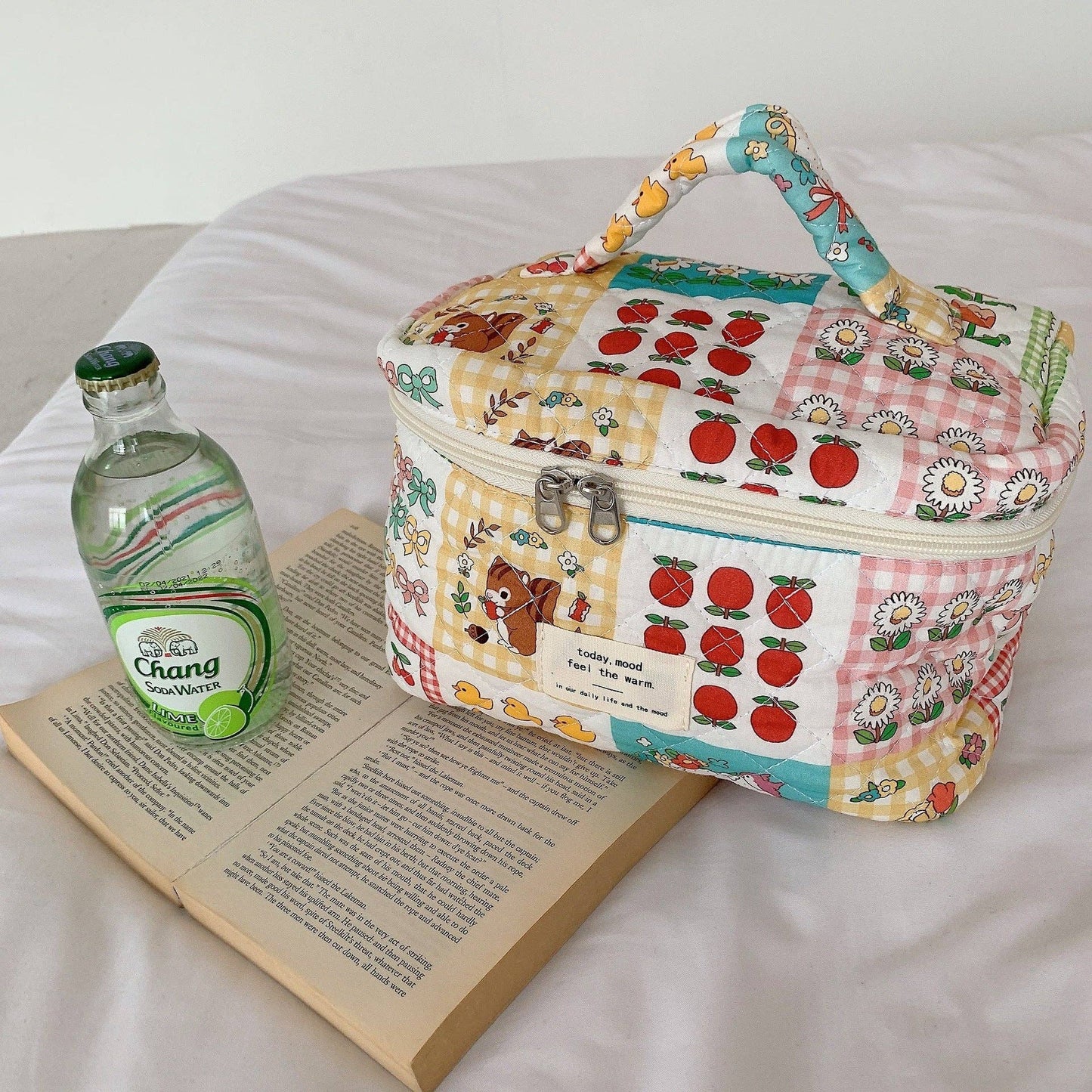 Floral Large Cosmetic Bag Storage Bag: BEAR