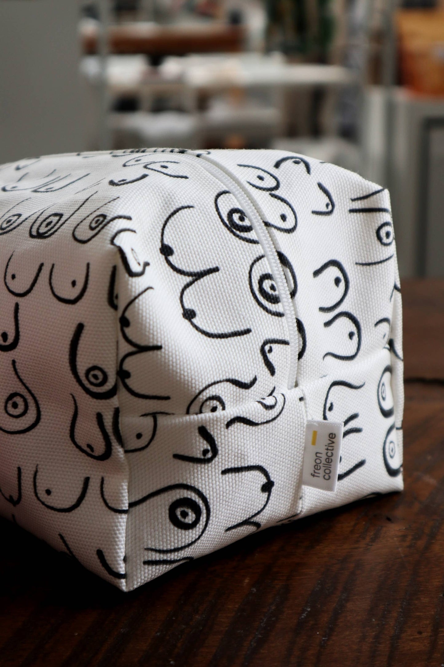 Makeup Bag - Woman Series
