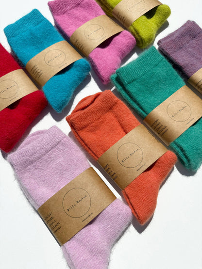 FLUFFY ANGORA SOCKS - crystal bright: Violet Jade