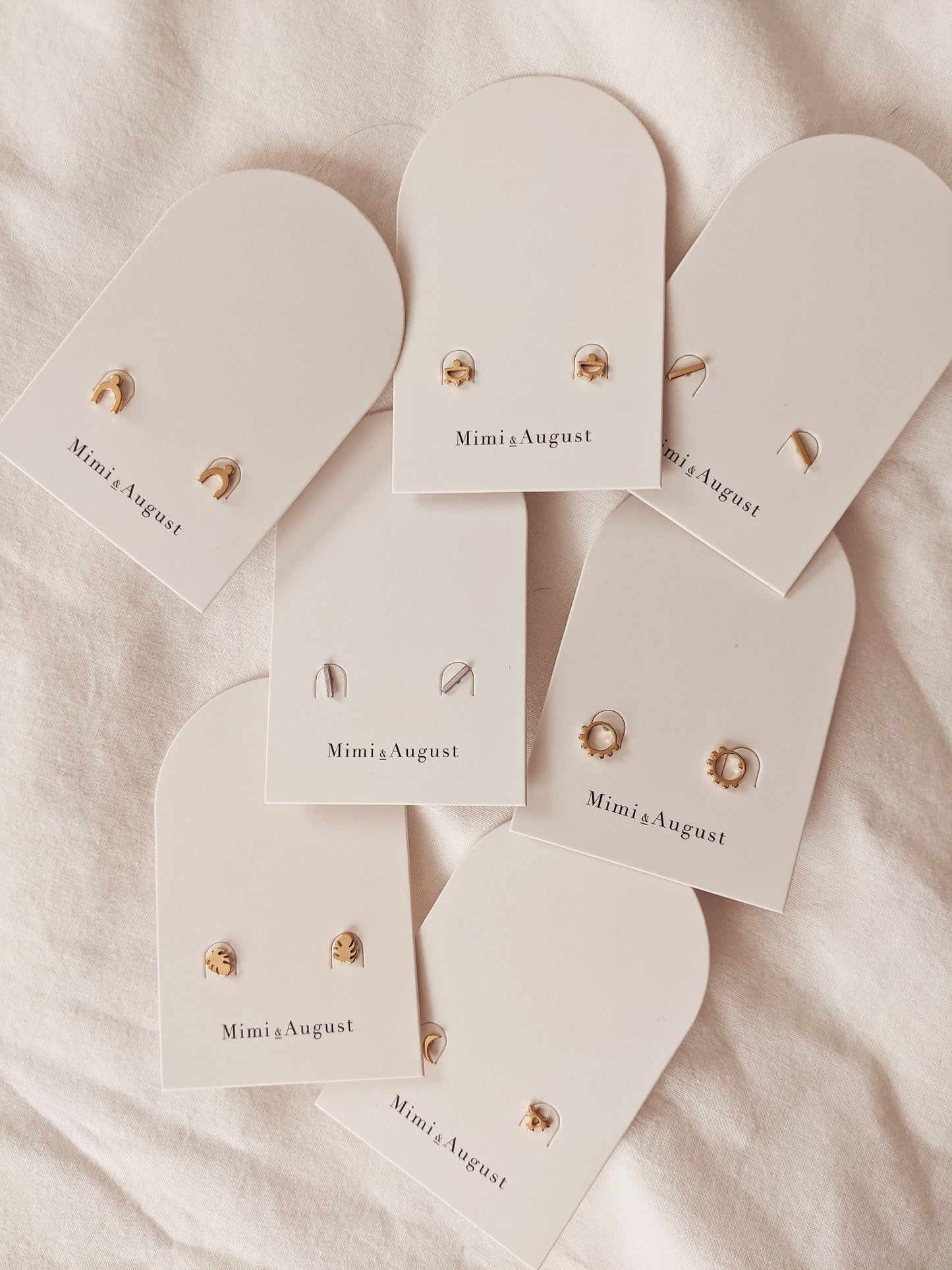 Bar gold plated earrings: Gold