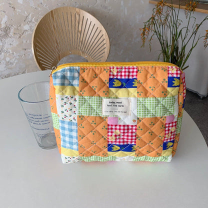Floral Storage Purse Cosmetic Bag: UU