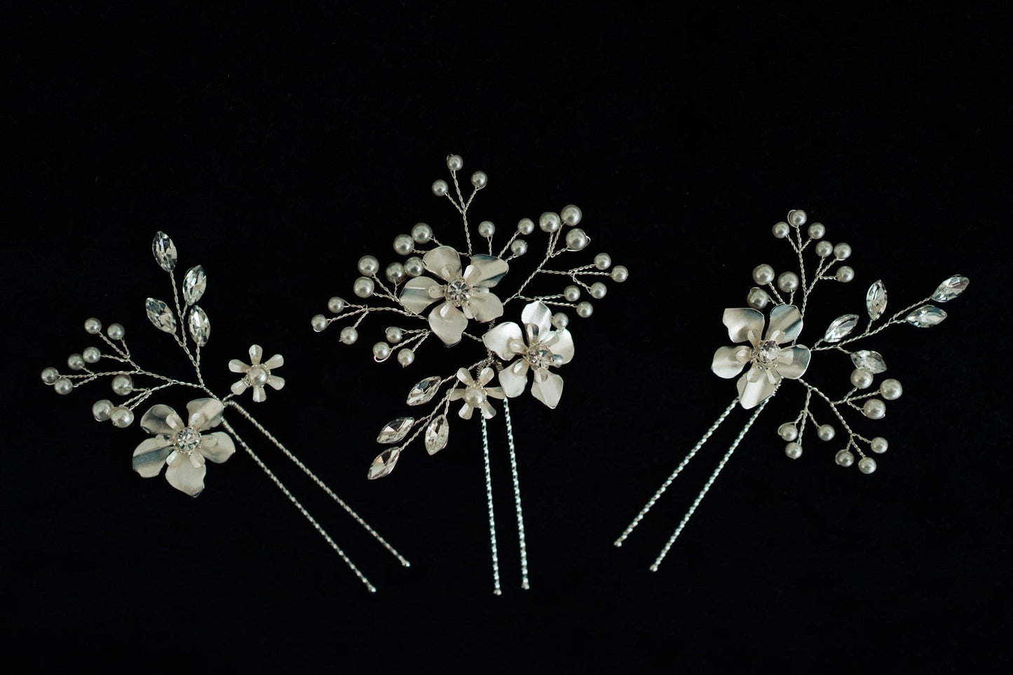 Brides and Belts - The Meadow Single Pin
