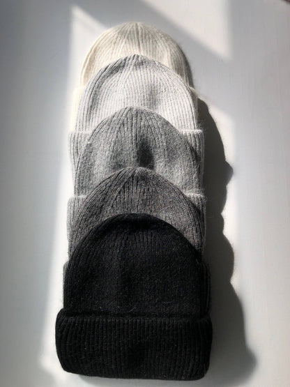 ROYAL ANGORA BEANIE - White