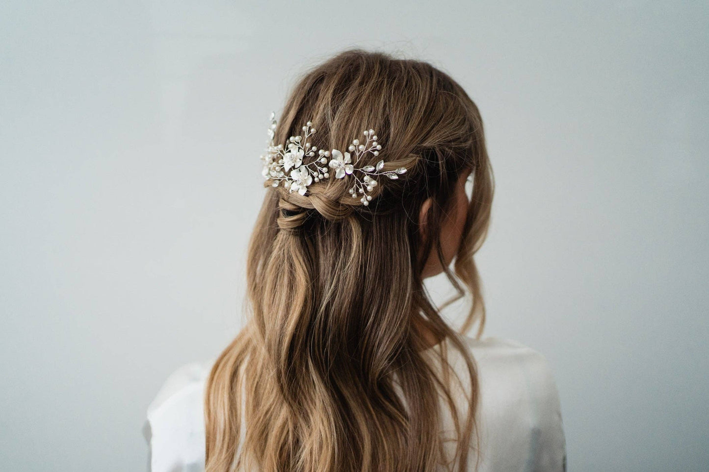 Brides and Belts - The Meadow Single Pin