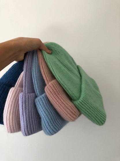 ROYAL ANGORA WOOL BEANIE - snow pastel: Lotus pink