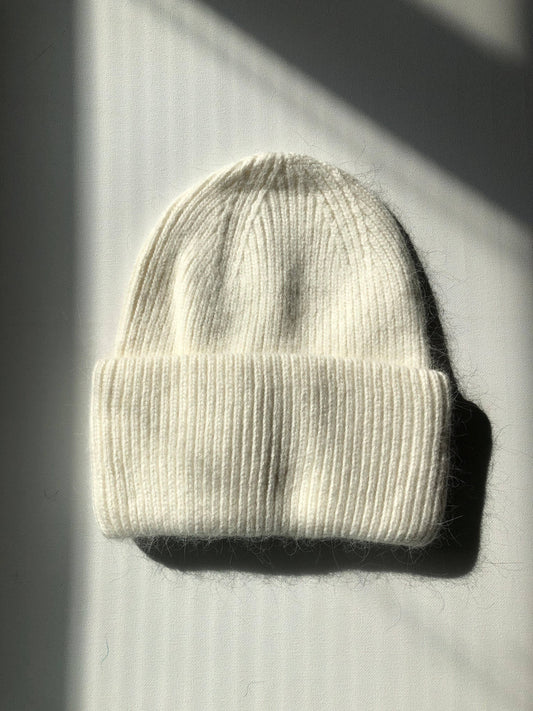 ROYAL ANGORA BEANIE - White