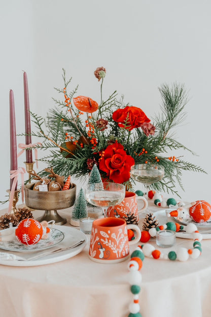 Holiday Centre Piece - Red & Green